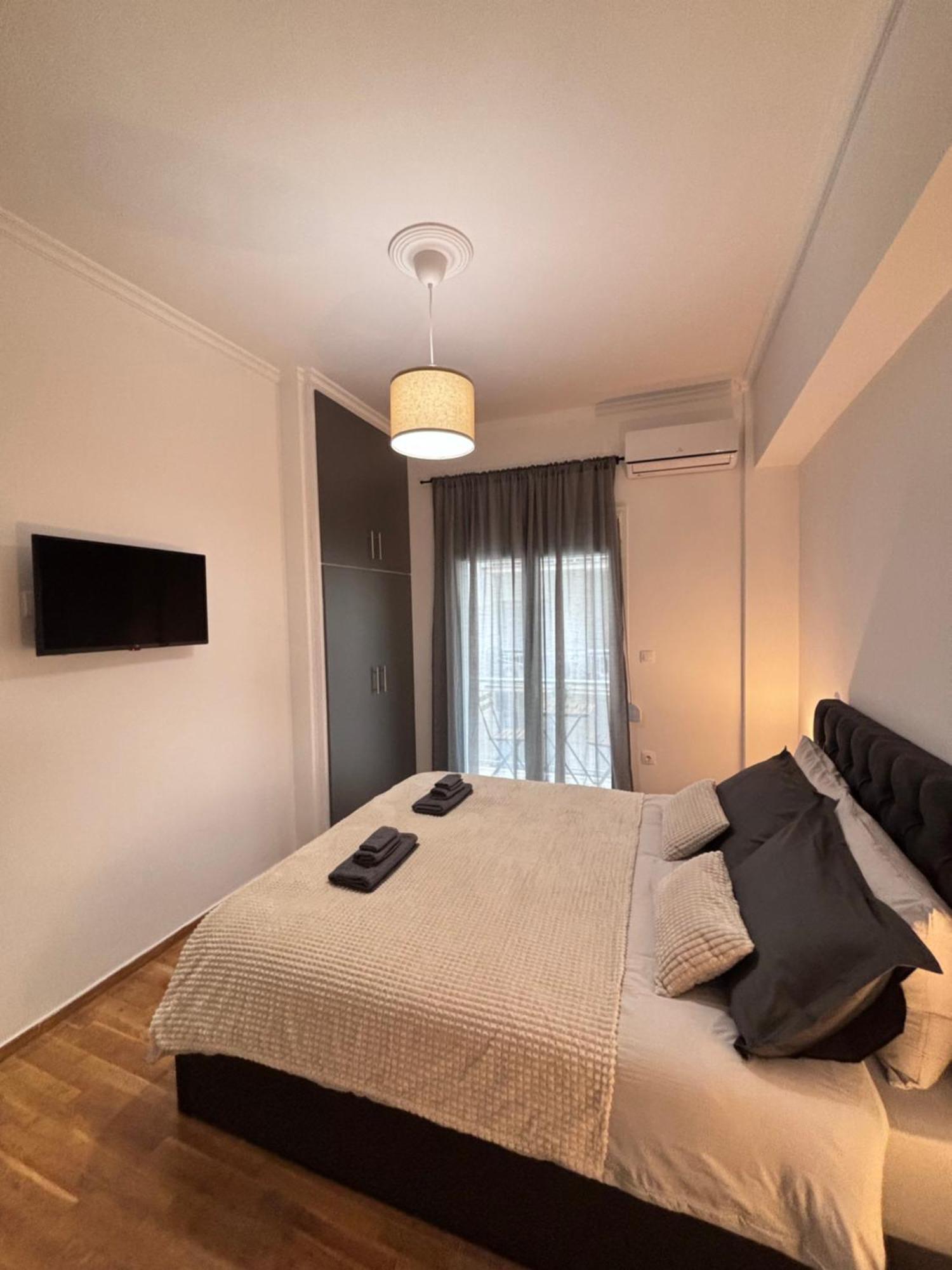 Cozy Apartment In The Heart Of Афины Экстерьер фото